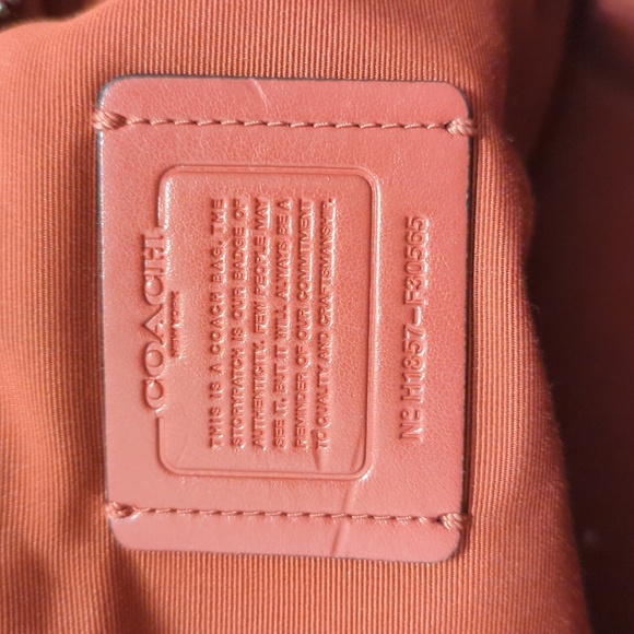 Red Coach Purse with coordinating check book holder. - Picture 6 of 7